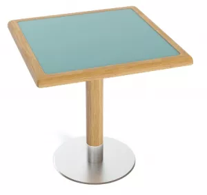 Стол квадратный со стеклом из акации