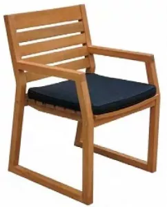 Кресло из массива акации для дачи купить
