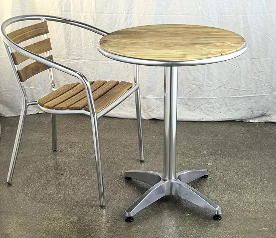 Круглый афлюминиевый круглый стол для кафе с массивом ясеня Круглый афлюминиевый круглый стол для кафе с массивом ясеня