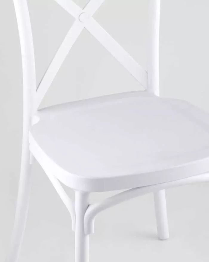 Венские стулья пластиковые, белые купить недорого